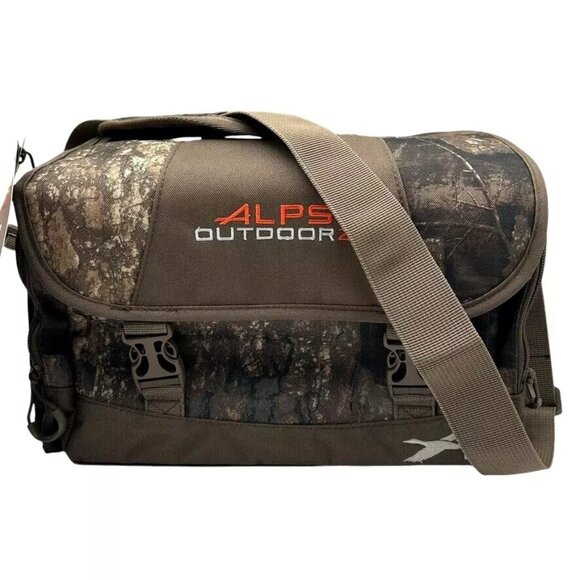 ALPS Men's Outdoorz Floating Blind Bag Waterproof Hunting Backpack Realtree - Picture 1 of 11